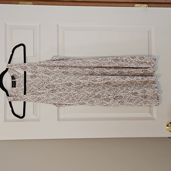 Rachel Zoe Dresses & Skirts - Rachel Zoe snake print racerback dress